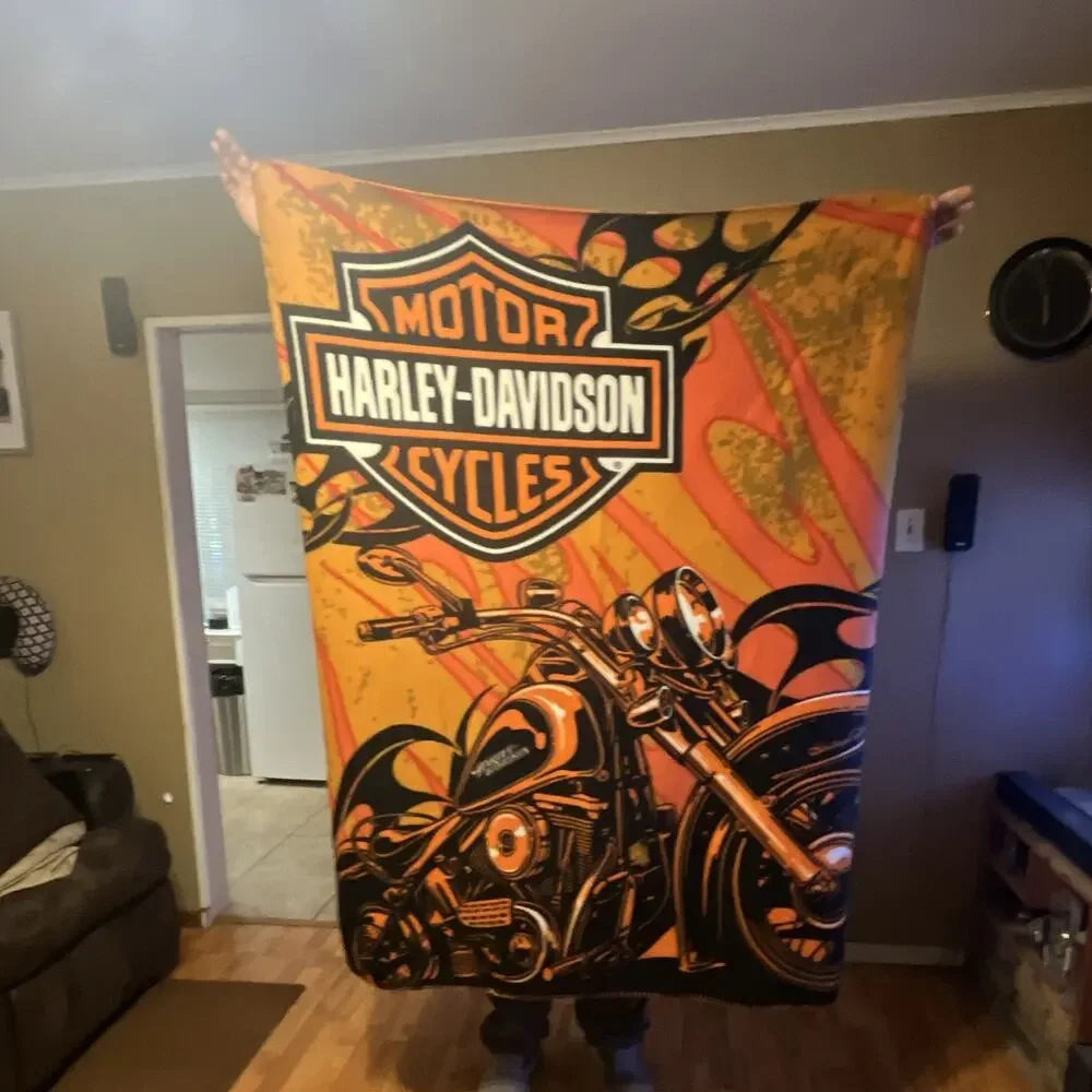 Harley-Davidson Motorcycles Graphic Print Multicolor Throw Blanket, 1pc 47 x 65